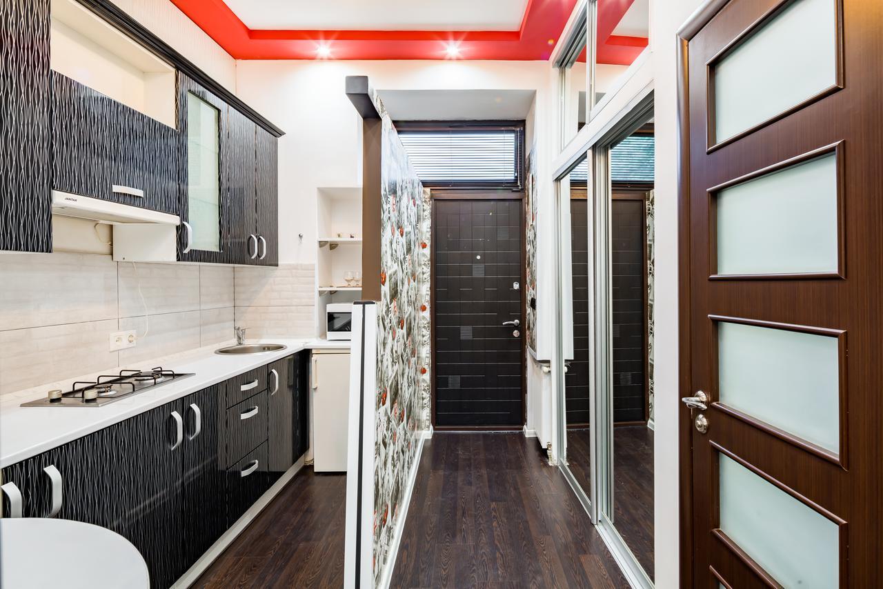 Alfa Apartments Uzhgorodska Lviv Ngoại thất bức ảnh
